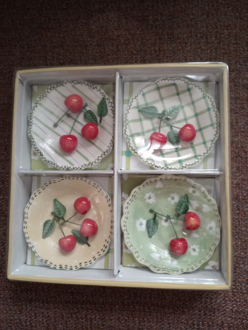 MWW Market Cherry Pickin 3D Mini Plates-Set Of 4 In Original Box